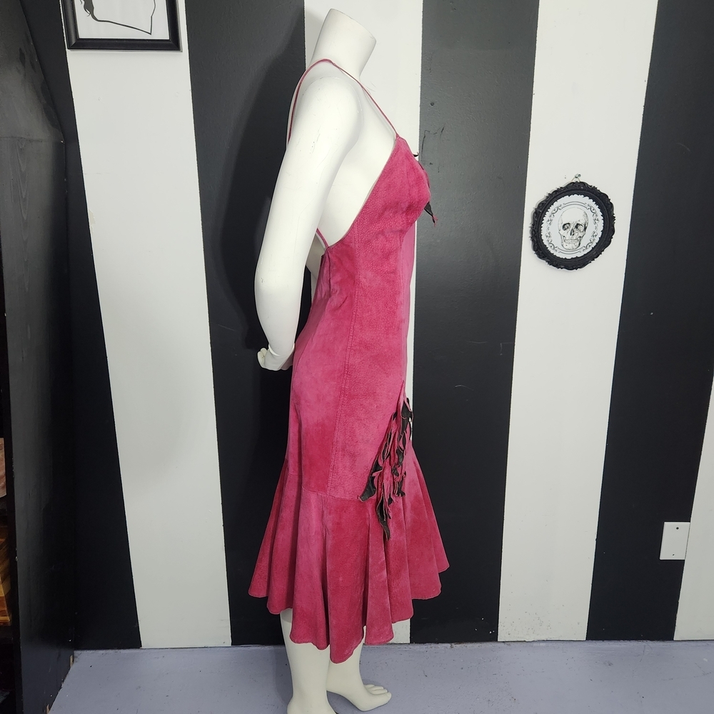 Wilsons Leather Pink Midi Dress with Black Accents - Picture 3 of 6